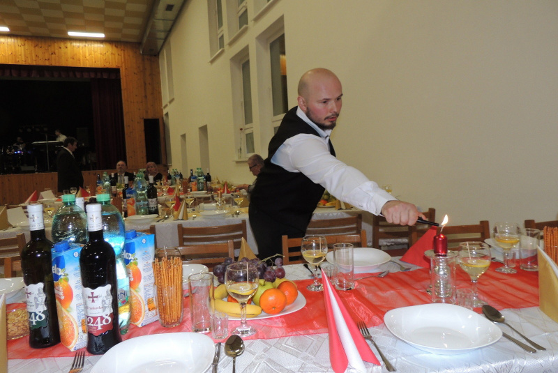 2015-07-04 - Brigáda na obecnom cintoríne