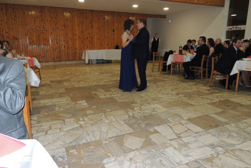 2015-10-10 - Brigáda (oplotenie školy a brána na cintorín)