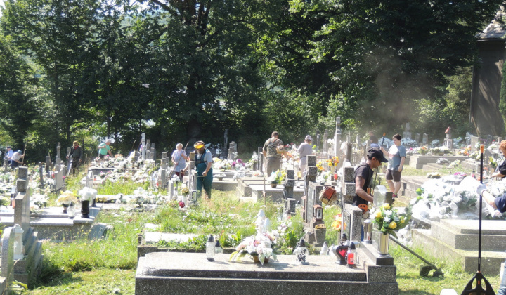 2019-07-06 - Brigáda na cintoríne