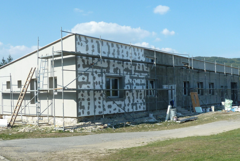 2016-08-29 - Asfaltovanie obecnej cesty