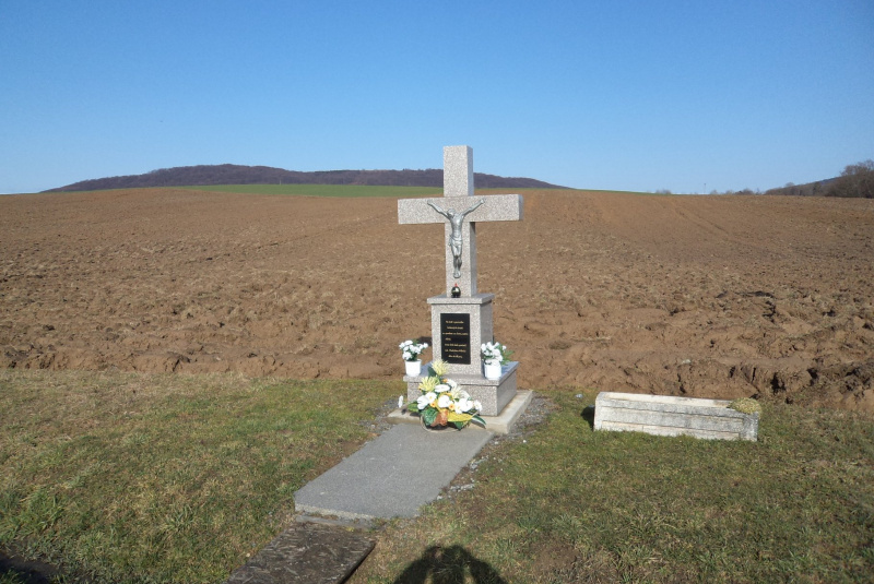 2019-07-06 - Brigáda na cintoríne